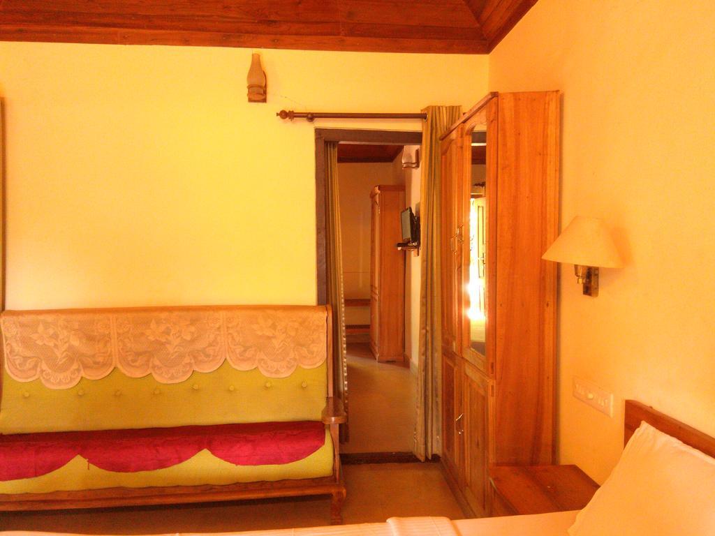 Green Court Cottage Thekkady Exterior foto