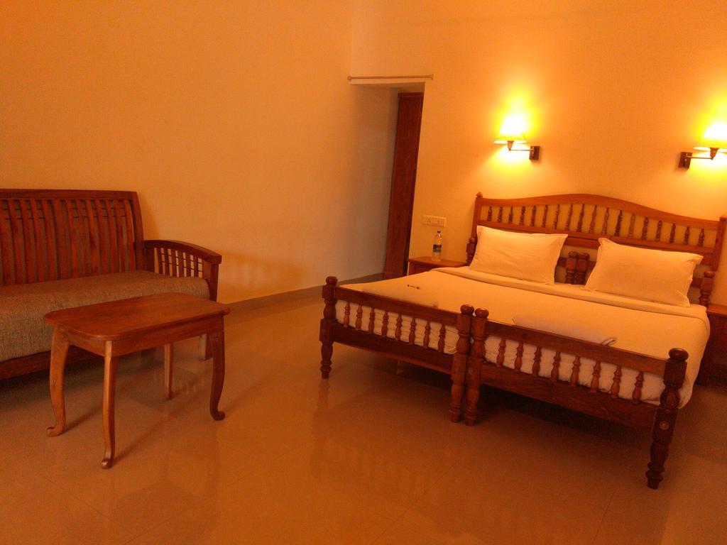 Green Court Cottage Thekkady Exterior foto