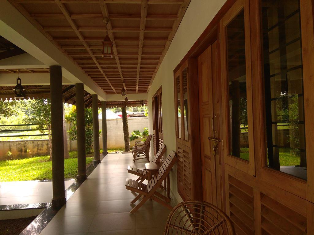 Green Court Cottage Thekkady Exterior foto