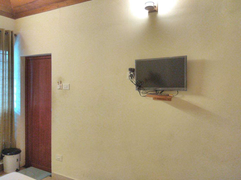 Green Court Cottage Thekkady Exterior foto